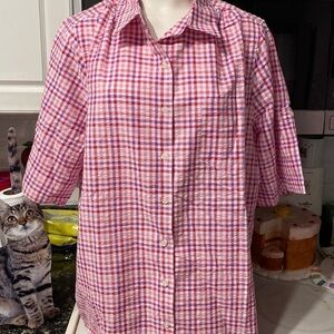 A Woman Within casual short sleeve button front plus size blouse 1X.  EUC